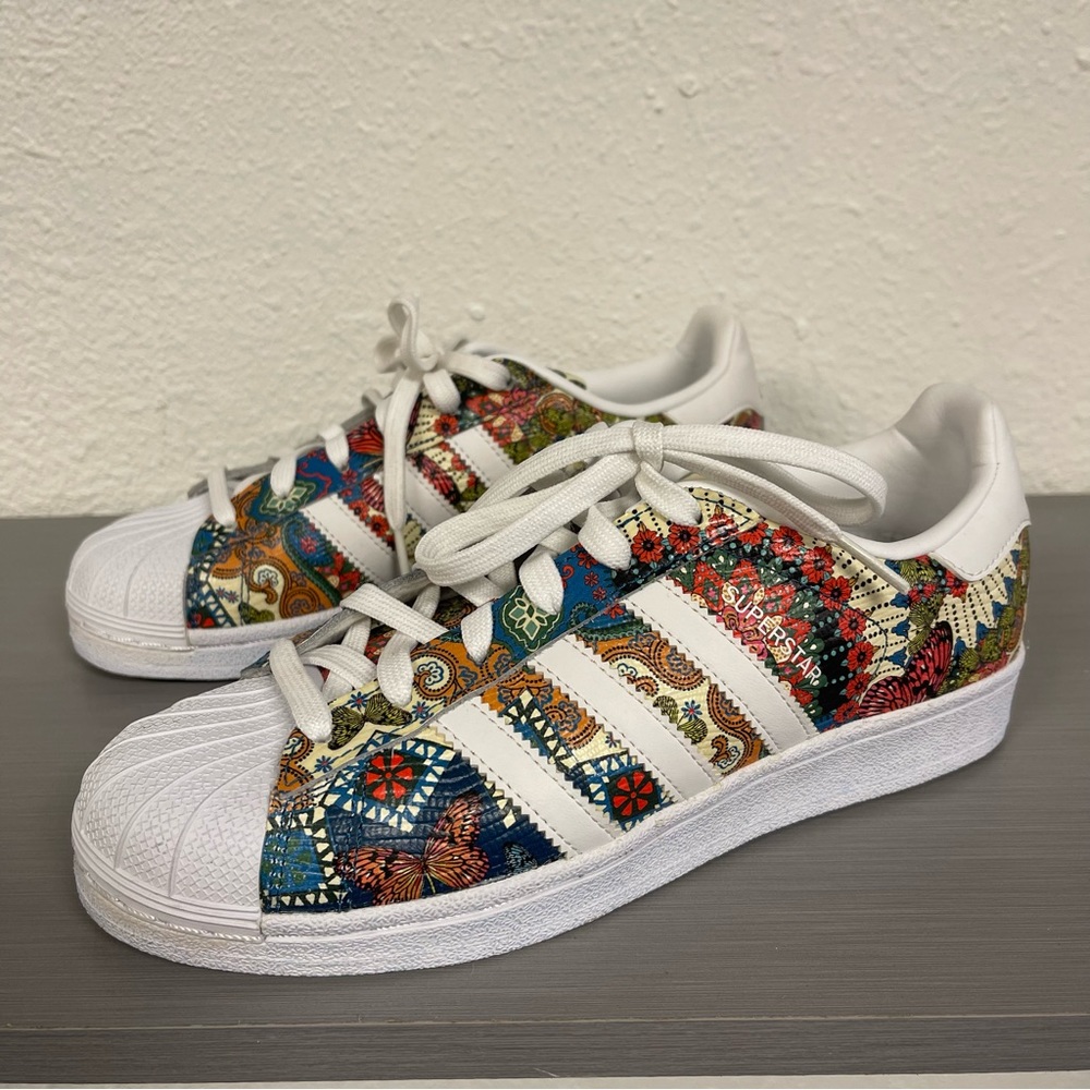Adidas Superstar W NWOT Women’s Size 6.5